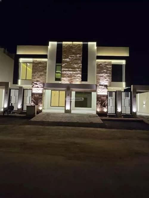 5 bedroom villa in Okaz 2