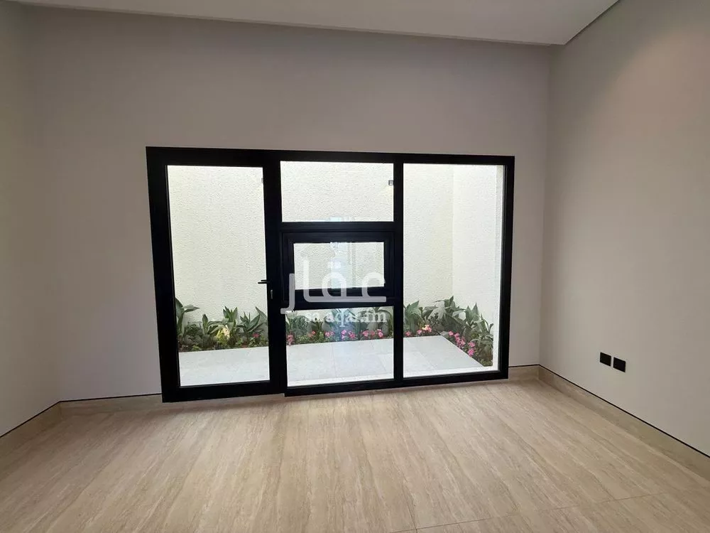 فيلا 5 غرف في المهدية 5