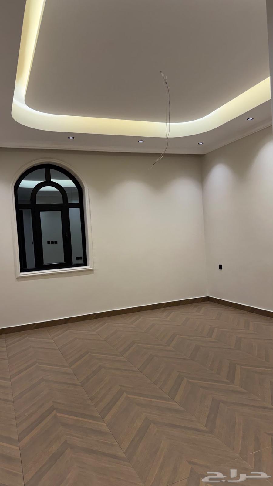 6 bedroom villa in As Sawari 5