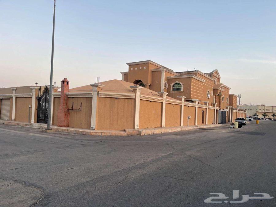 18 bedroom villa in Al Hufayrah 2