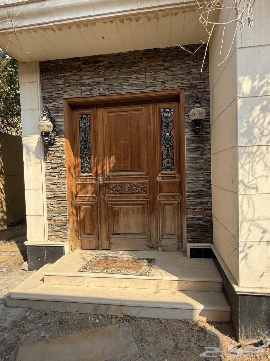 فيلا 11 غرف في الجامعيين 2