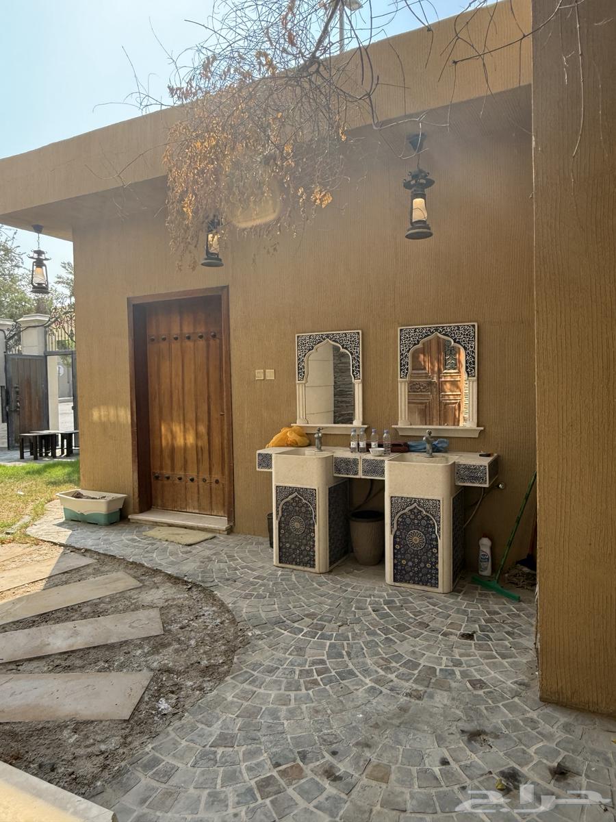 فيلا 11 غرف في الجامعيين 4