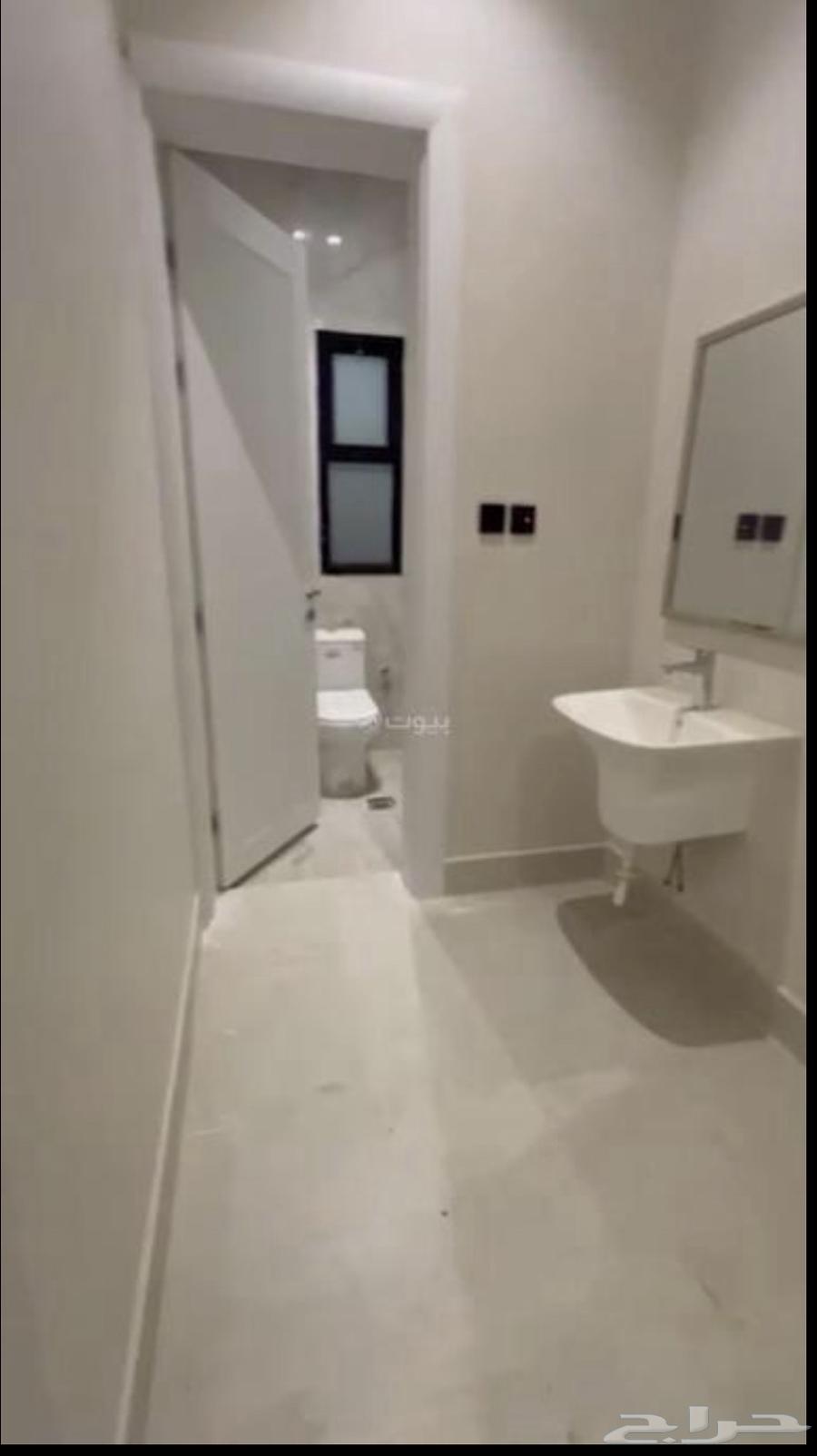 8 bedroom villa in Dahiat King Fahd 5