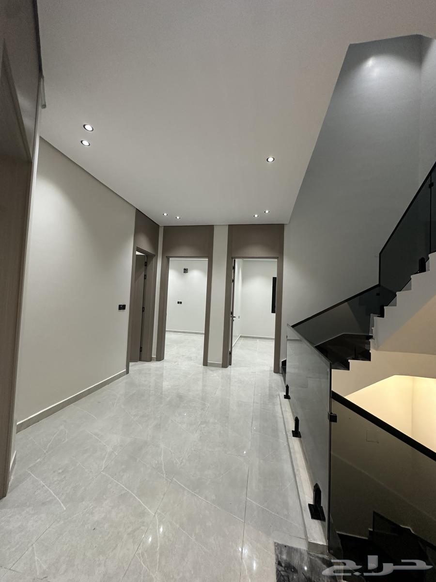9 bedroom villa in Dahiat King Fahd 26