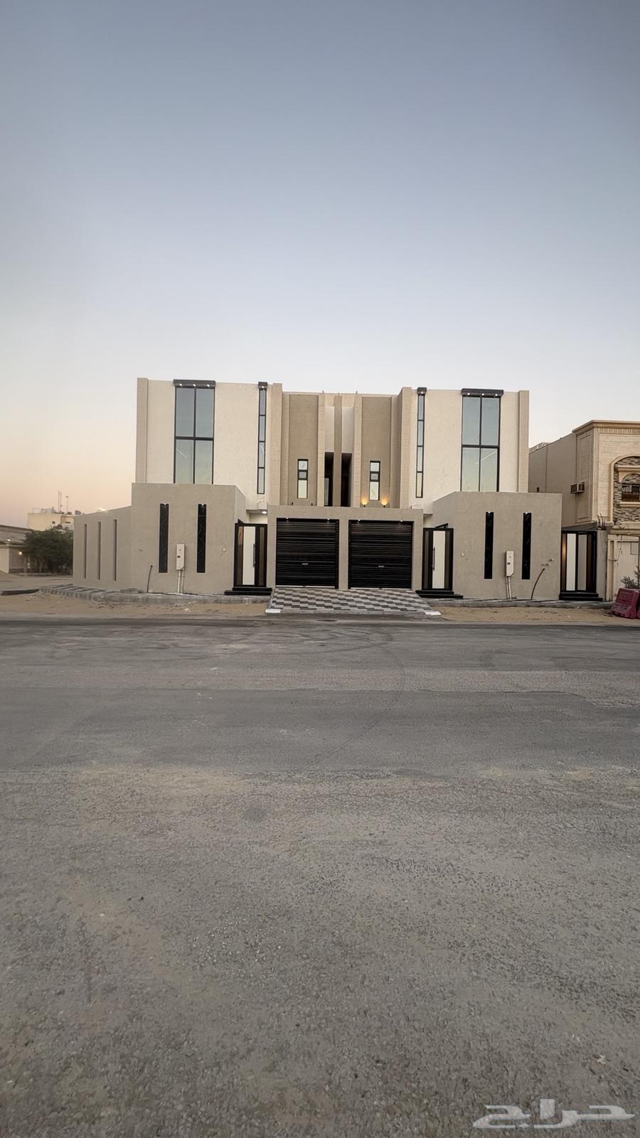 10 bedroom villa in Dahiat King Fahd 2