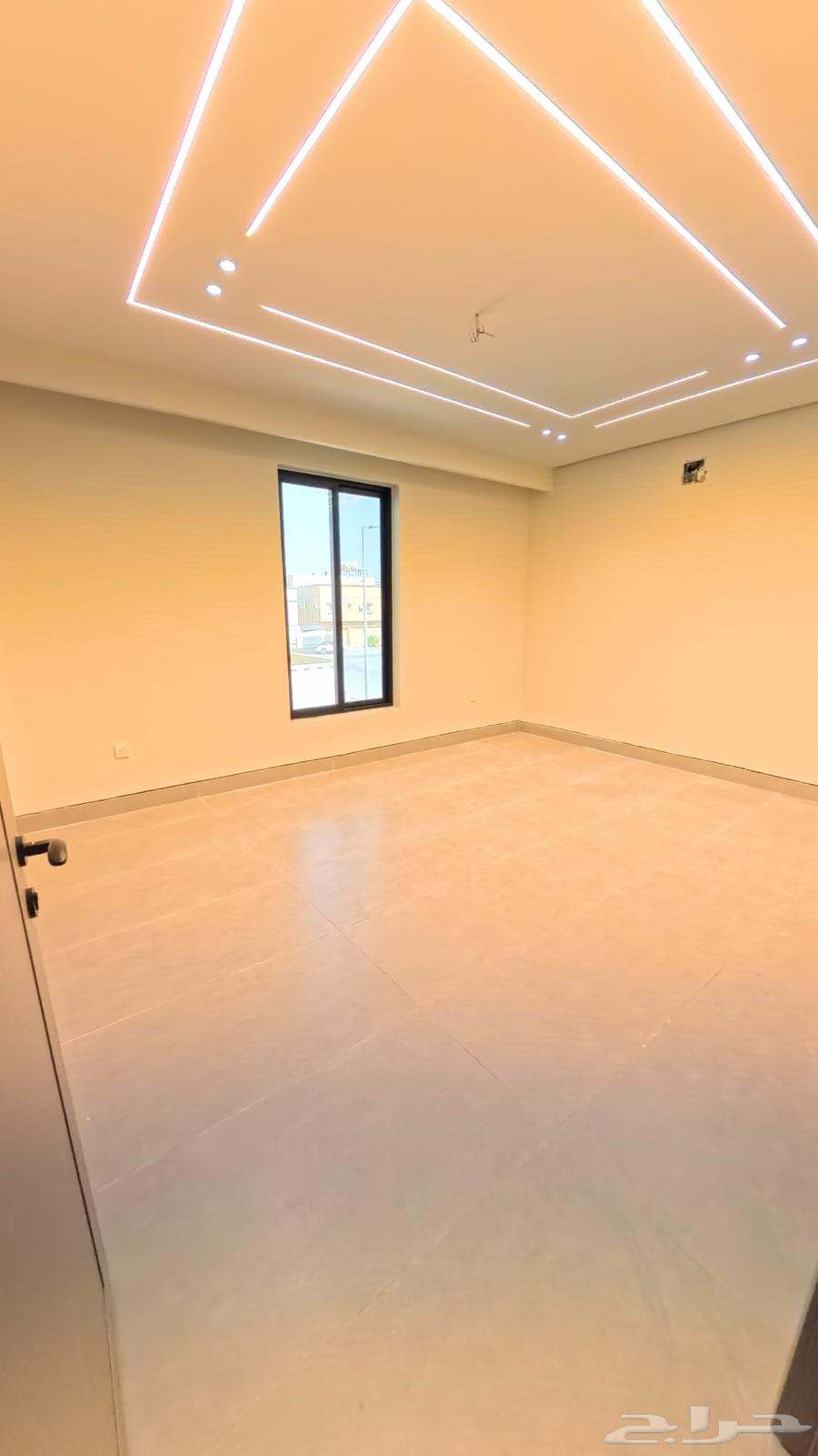 7 bedroom villa in Dahiat King Fahd 11