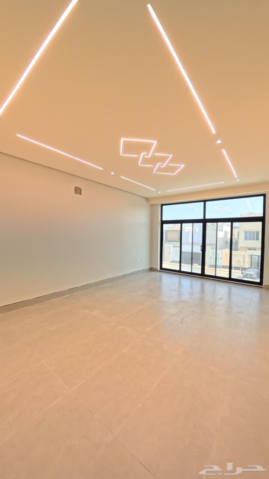 7 bedroom villa in Dahiat King Fahd 8