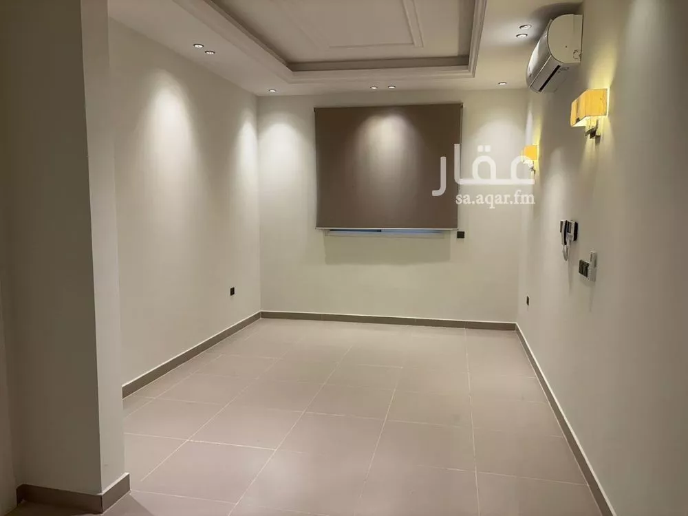 شقة 3 غرف في الملقا 4