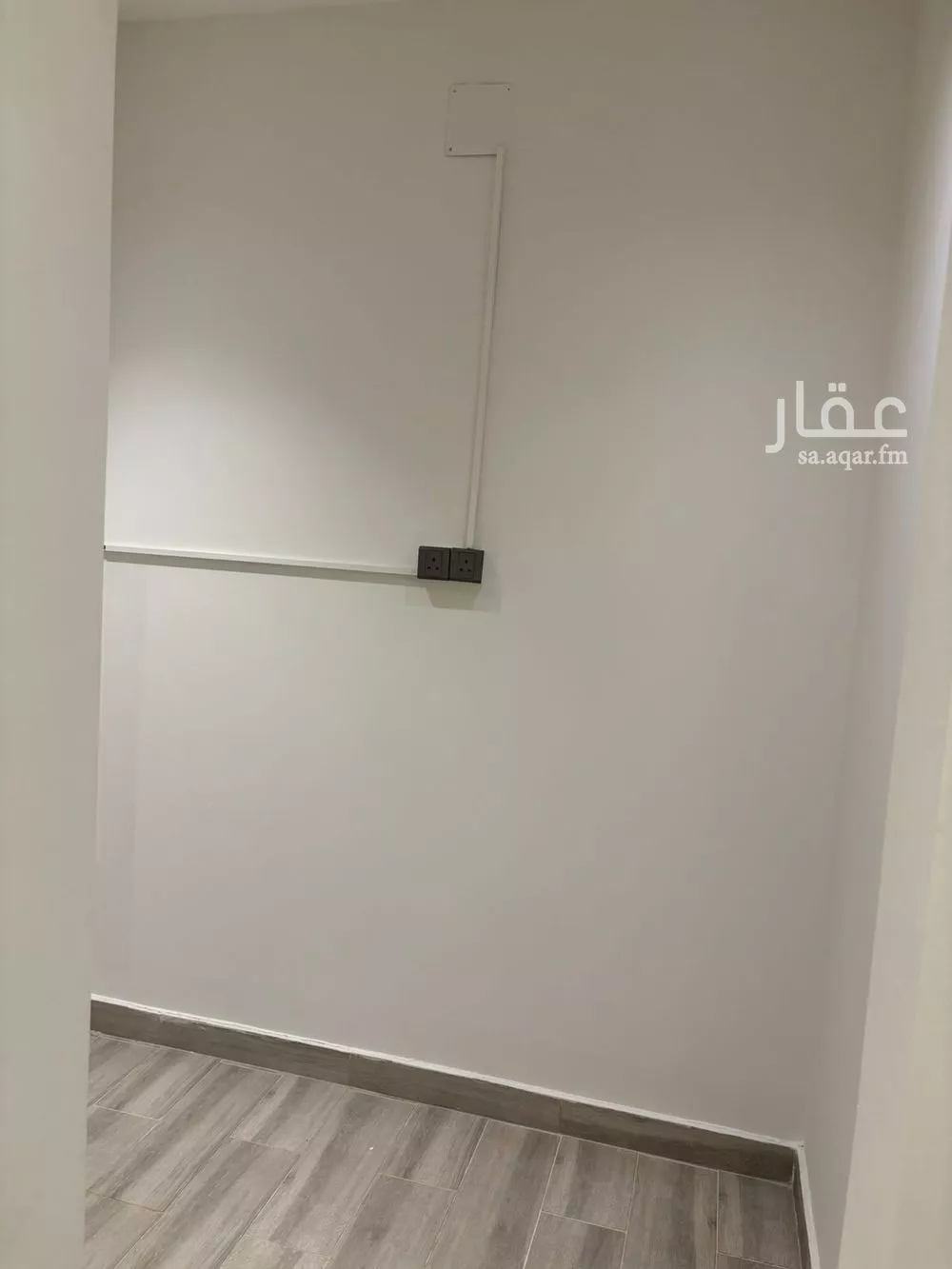 شقة 3 غرف في الملقا 6