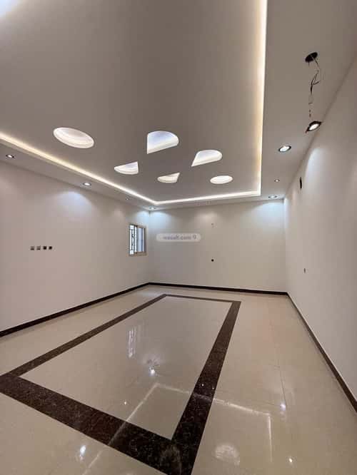 5 bedroom apartment in Dhahrat Laban 9