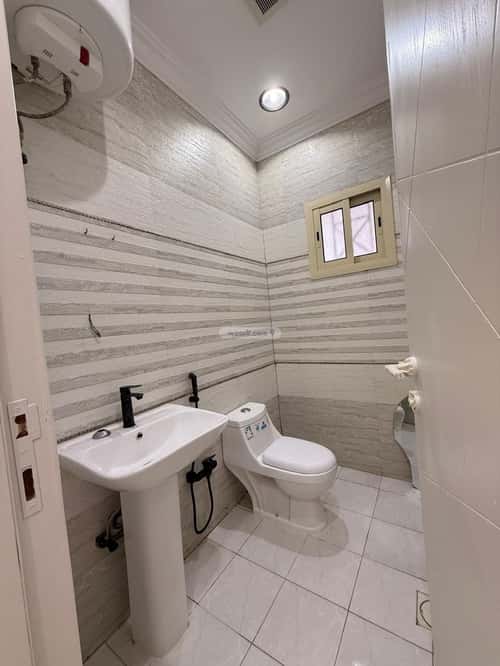 5 bedroom apartment in Dhahrat Laban 2