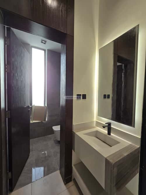 5 bedroom floor in Al Munsiyah 2