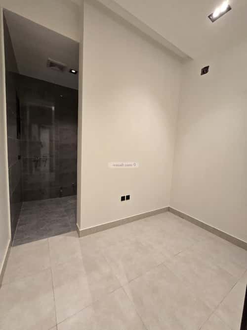5 bedroom floor in Al Munsiyah 13