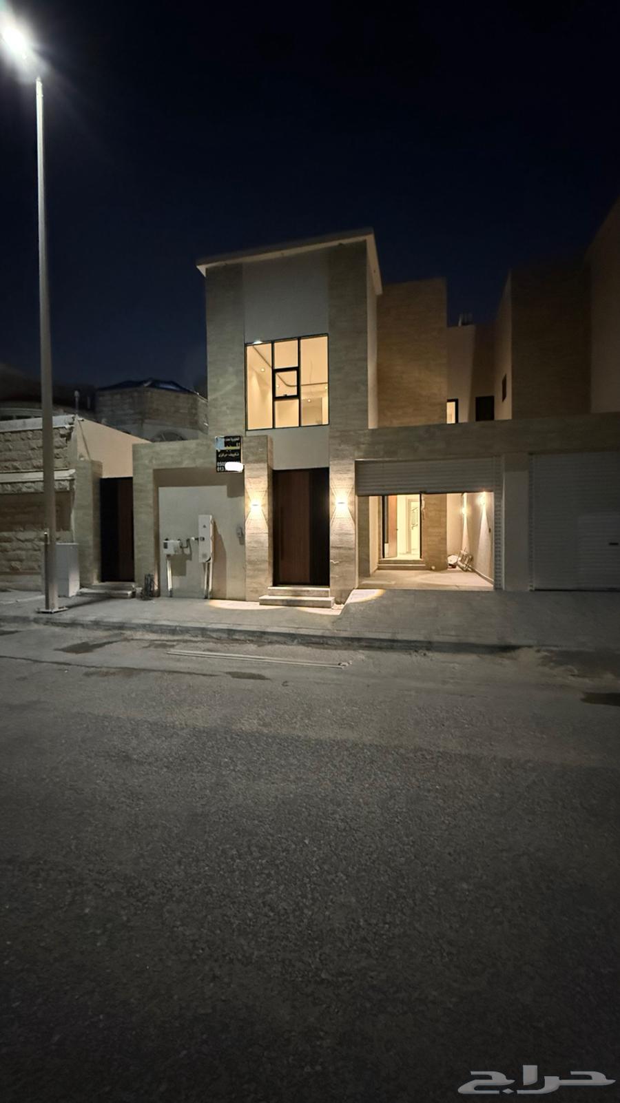 فيلا 4 غرف في العليا 2