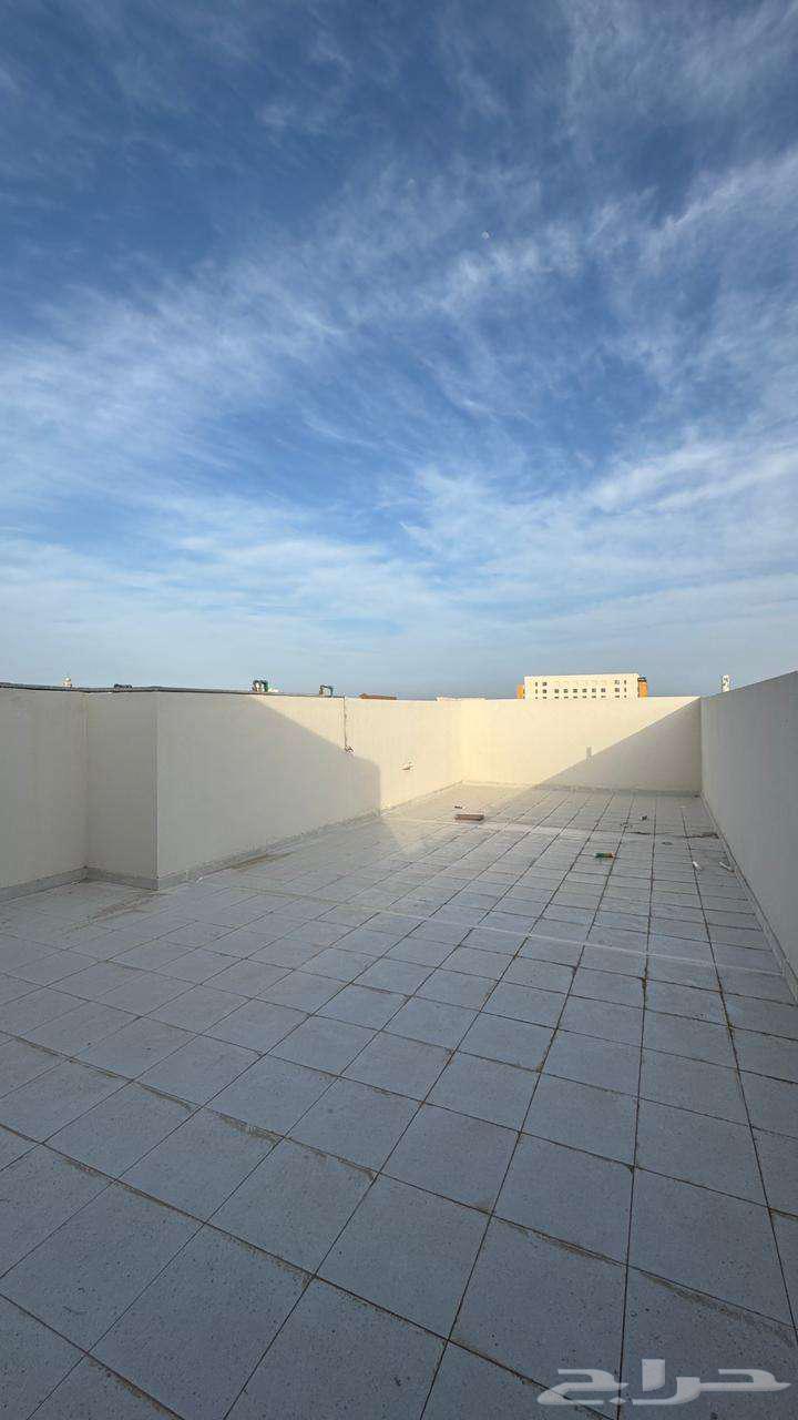 5 bedroom villa in At Tahliyah 3