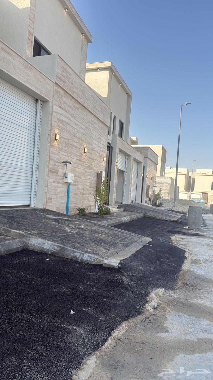7 bedroom villa in Al Amwaj 3