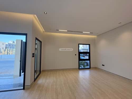 5 bedroom villa in Al Mahdiyyah 7