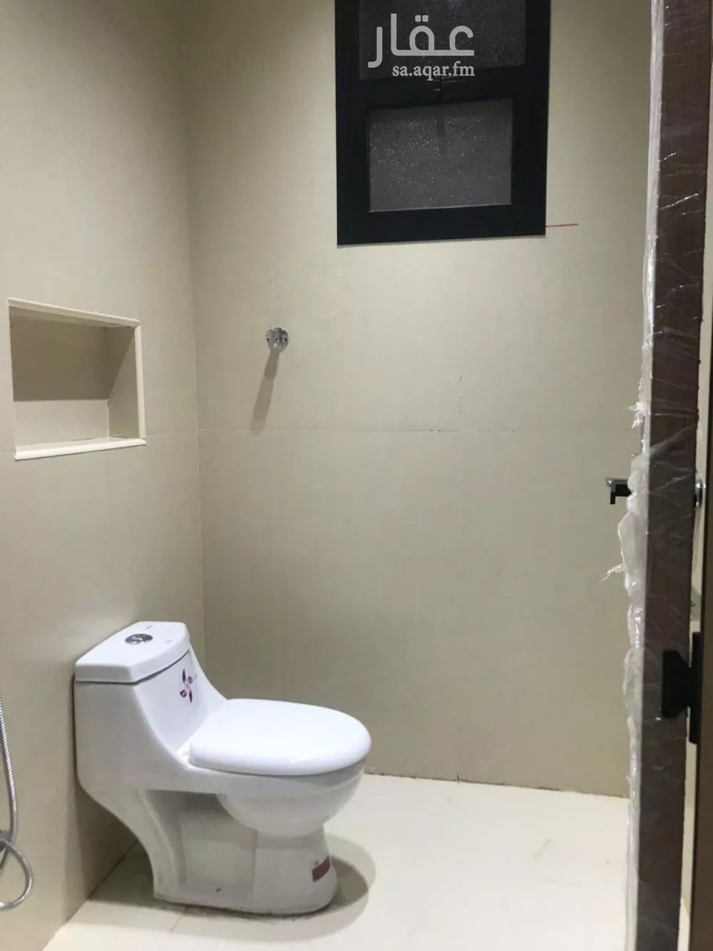 4 bedroom apartment in Dhahrat Laban 8