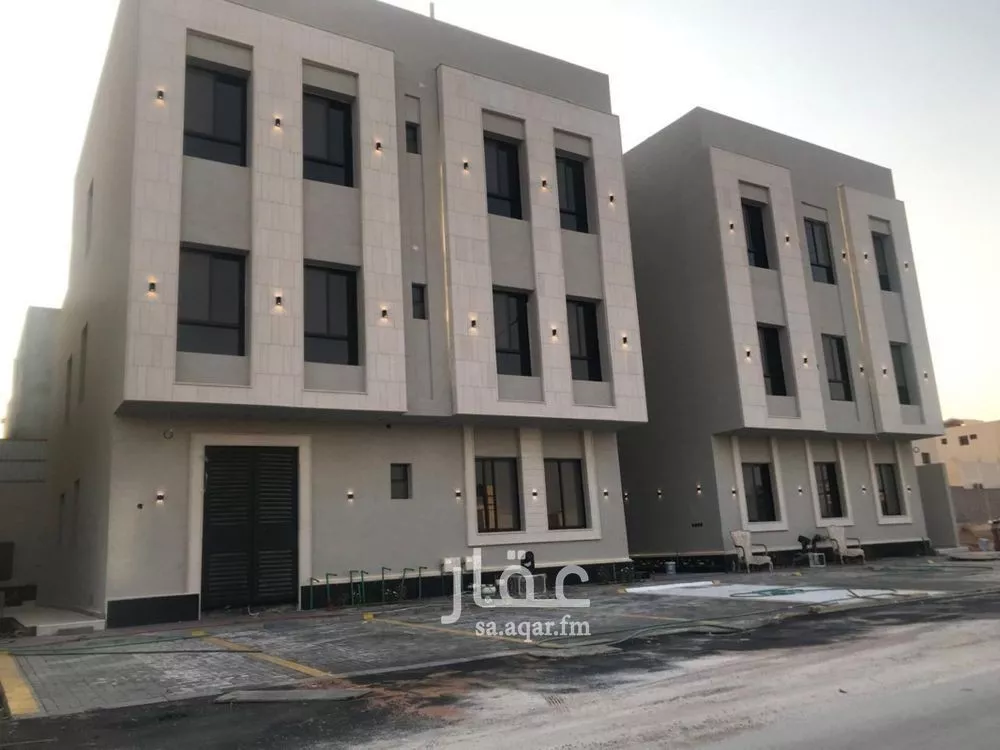 4 bedroom apartment in Dhahrat Laban 9