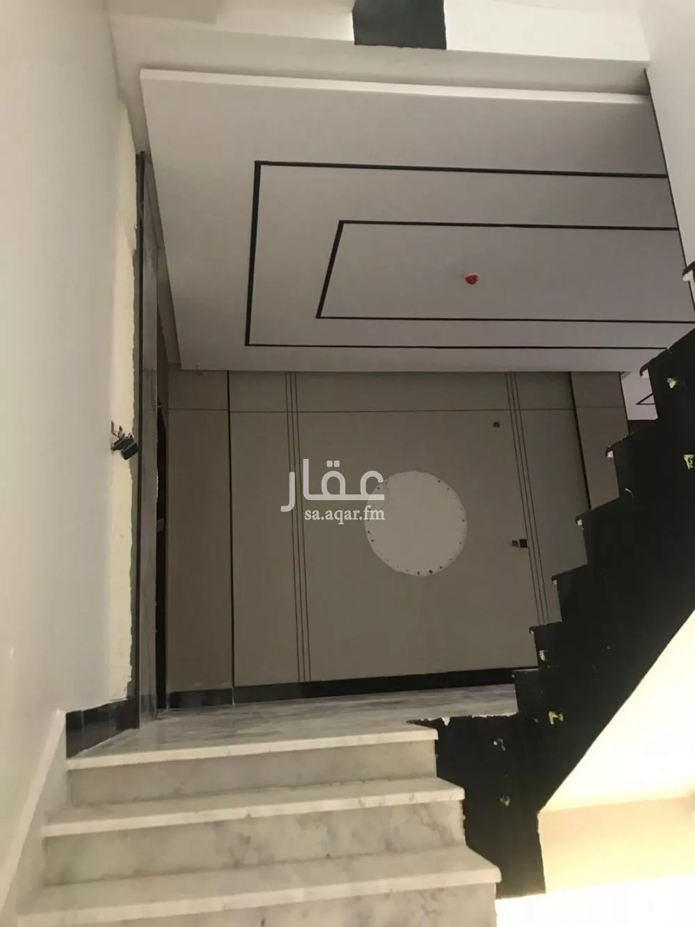 4 bedroom apartment in Dhahrat Laban 10