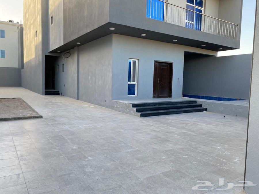 6 bedroom villa in Al Amwaj 3