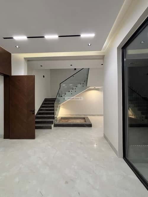 5 bedroom villa in Al Mahdiyyah 18