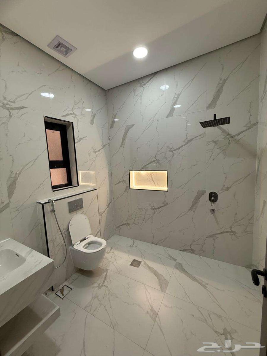 9 bedroom villa in Al Rawdah, Eastern Province 10