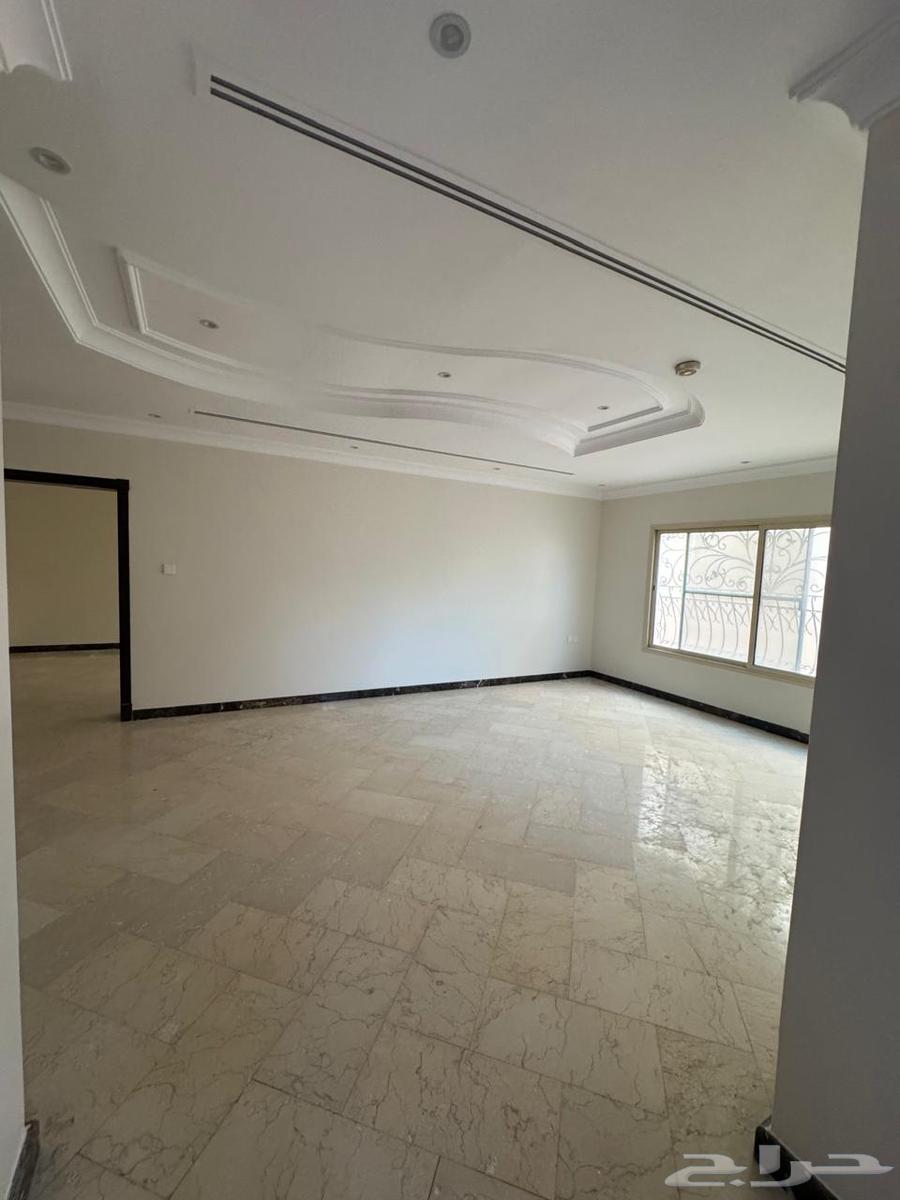 4 bedroom villa in Al Yarmouk 4