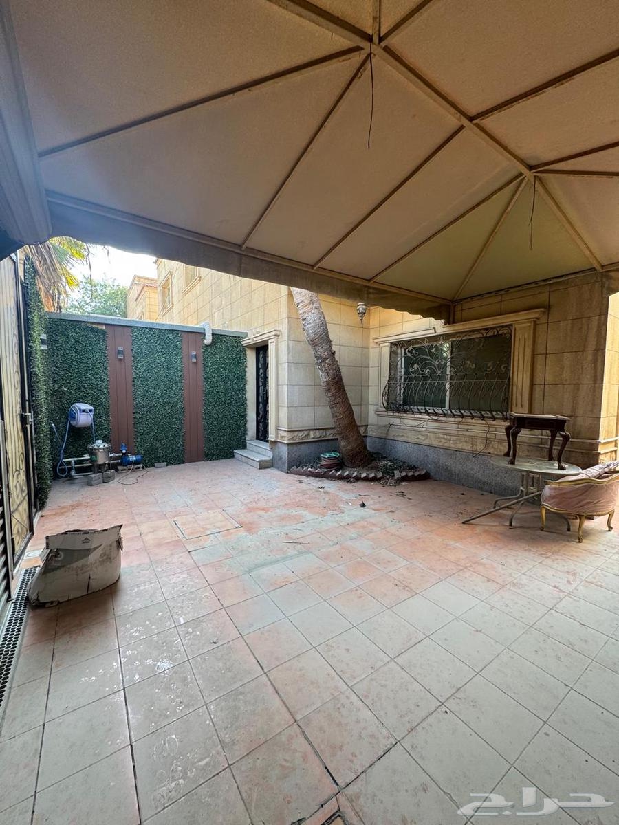 4 bedroom villa in Al Yarmouk 8
