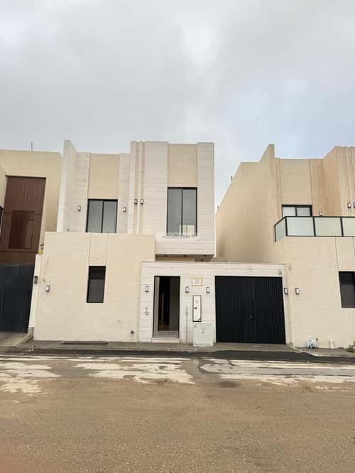 6 bedroom villa in Al Mahdiyyah 2