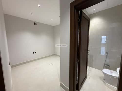 6 bedroom villa in Al Mahdiyyah 3
