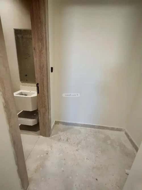 3 bedroom apartment in Al Khaleej 1