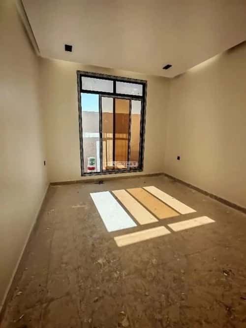 3 bedroom apartment in Al Khaleej 8