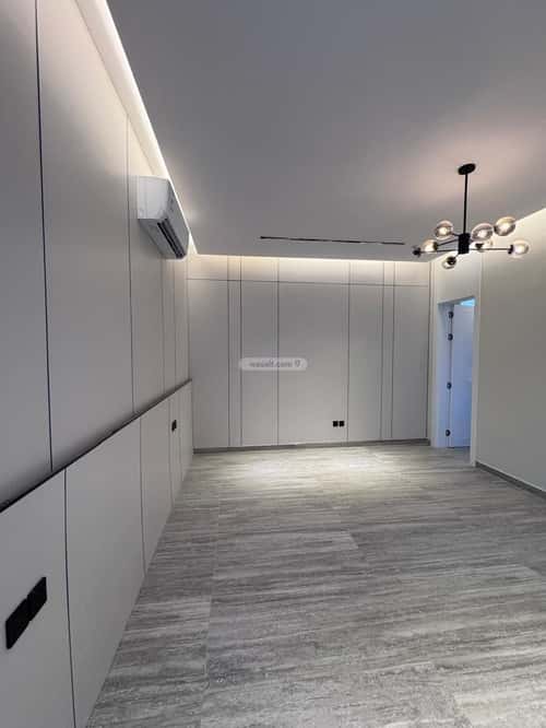 6 bedroom villa in Al Mahdiyyah 3