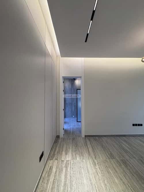 6 bedroom villa in Al Mahdiyyah 7