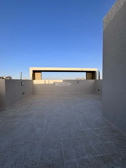 5 bedroom villa in Al Mahdiyyah 4