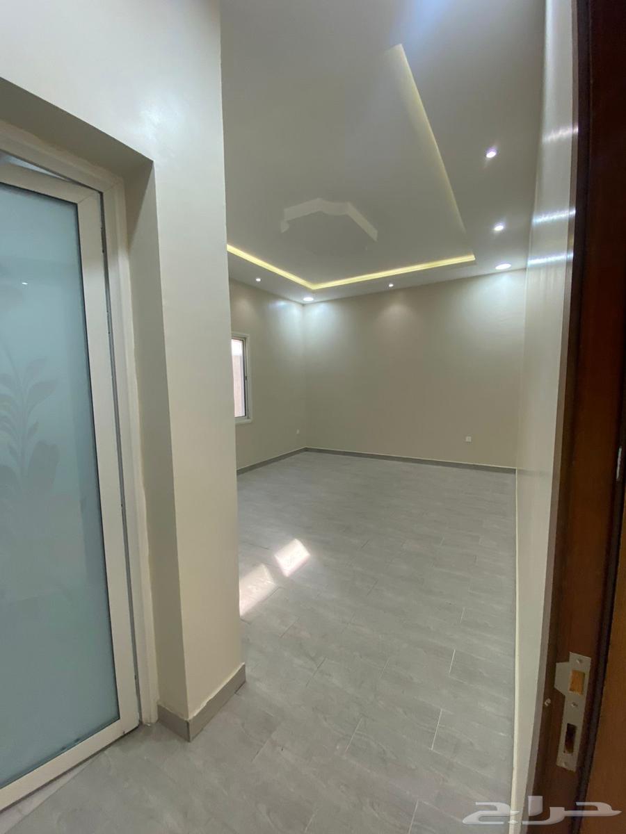 5 bedroom villa in Al Lulu 23