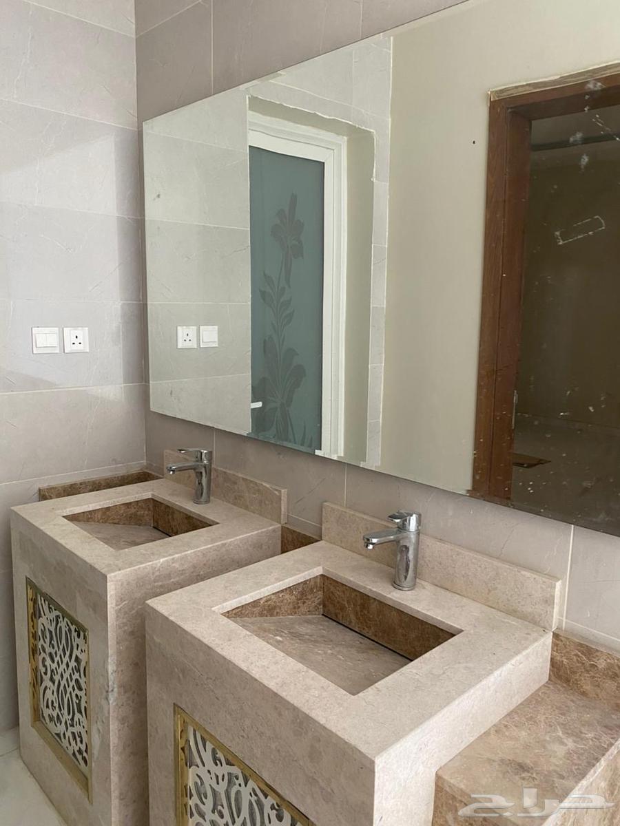 5 bedroom villa in Al Lulu 9