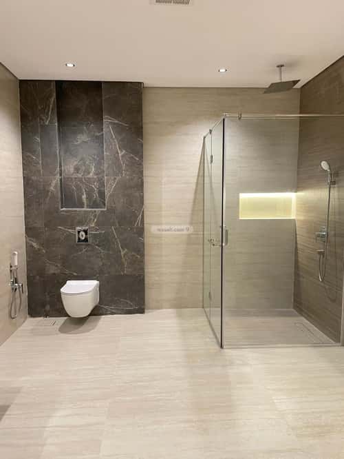 5 bedroom villa in Al Mahdiyyah 3