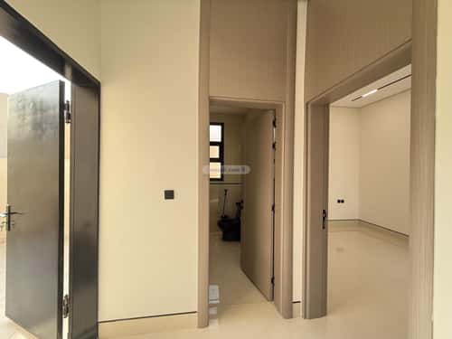 5 bedroom villa in Al Mahdiyyah 12