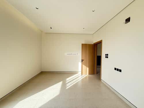 5 bedroom villa in Al Mahdiyyah 5