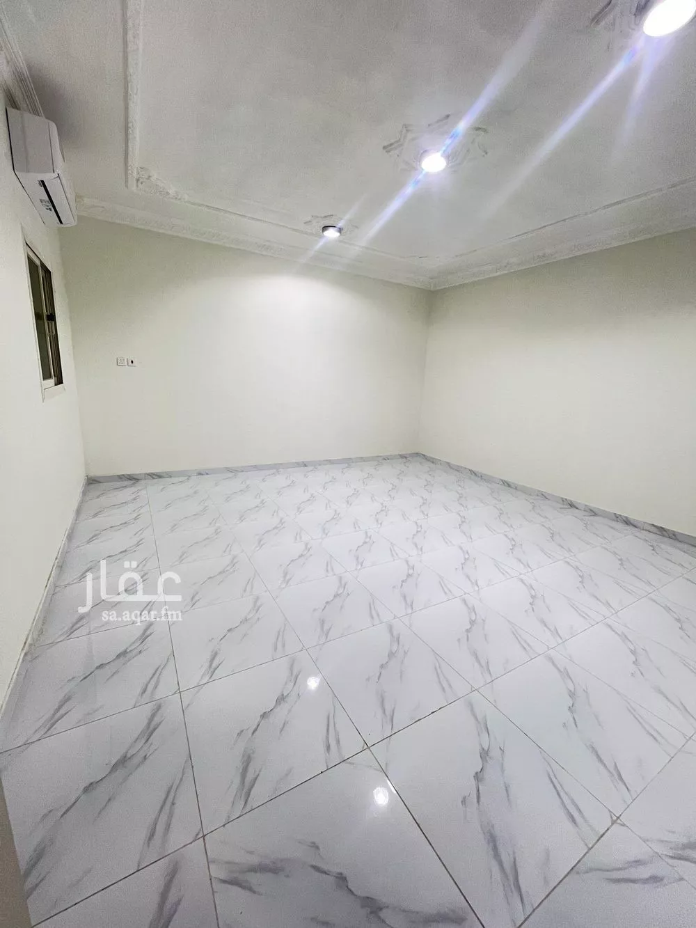 2 bedroom apartment in Al Wizarat 4