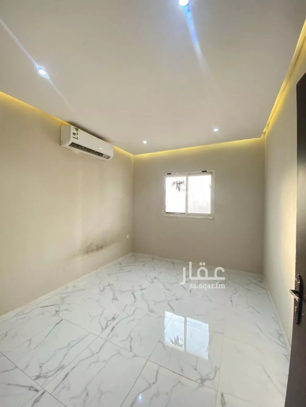 2 bedroom apartment in Al Wizarat 5