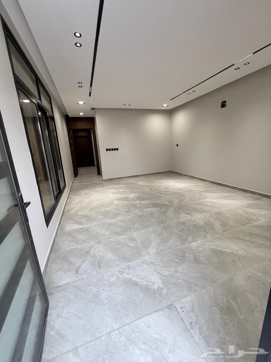 9 bedroom villa in Al Manar 3