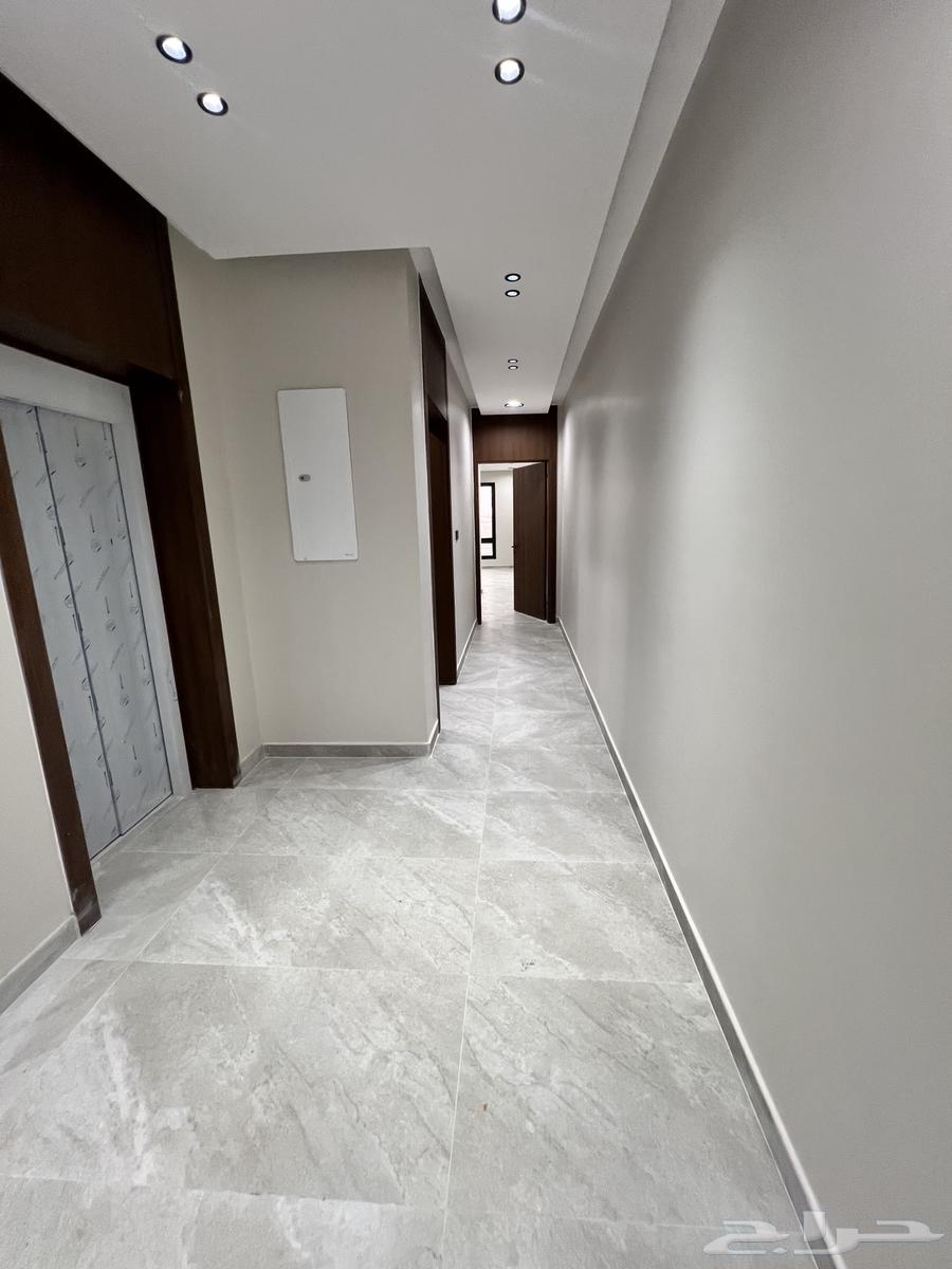 9 bedroom villa in Al Manar 21