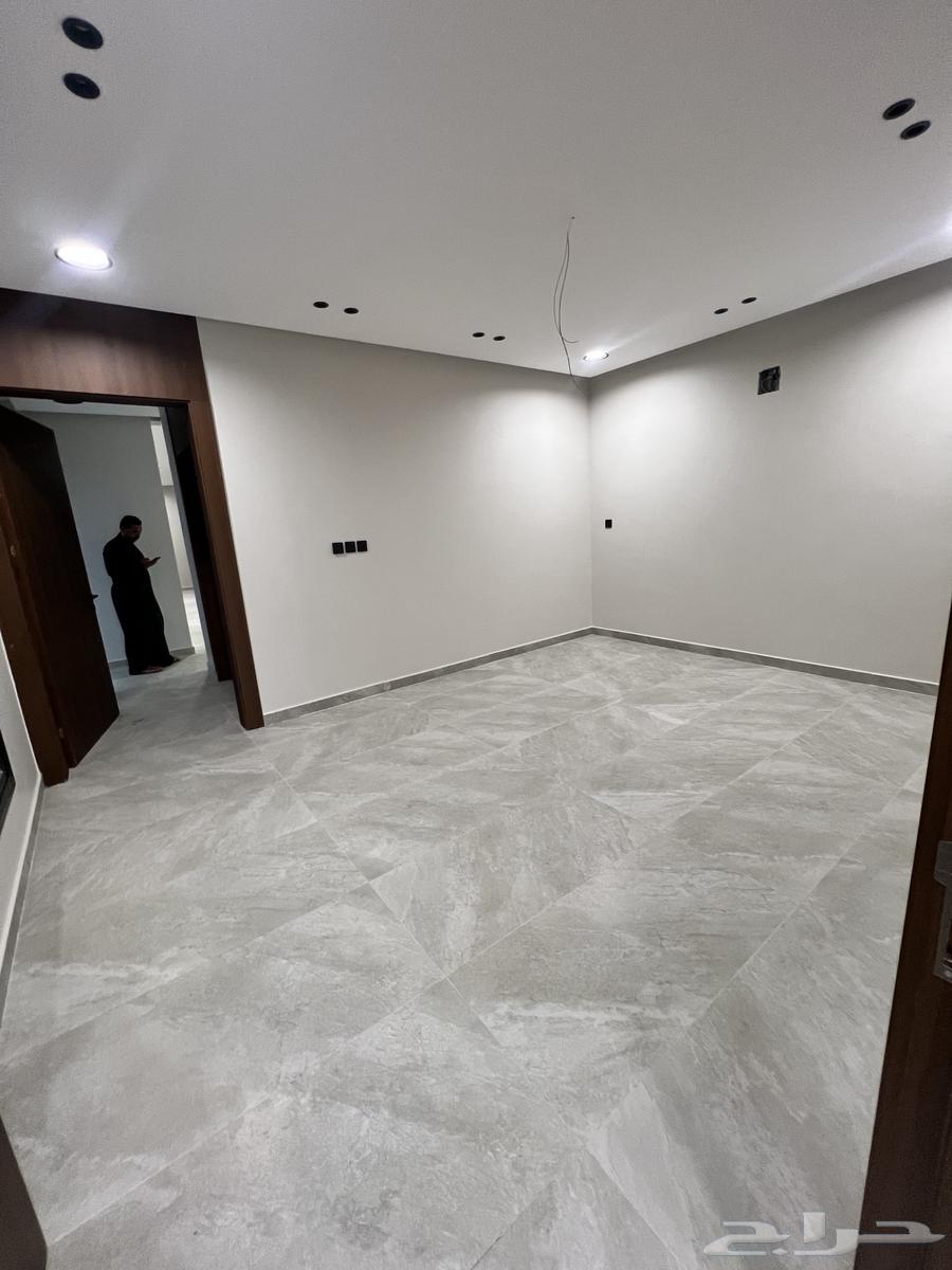 9 bedroom villa in Al Manar 8