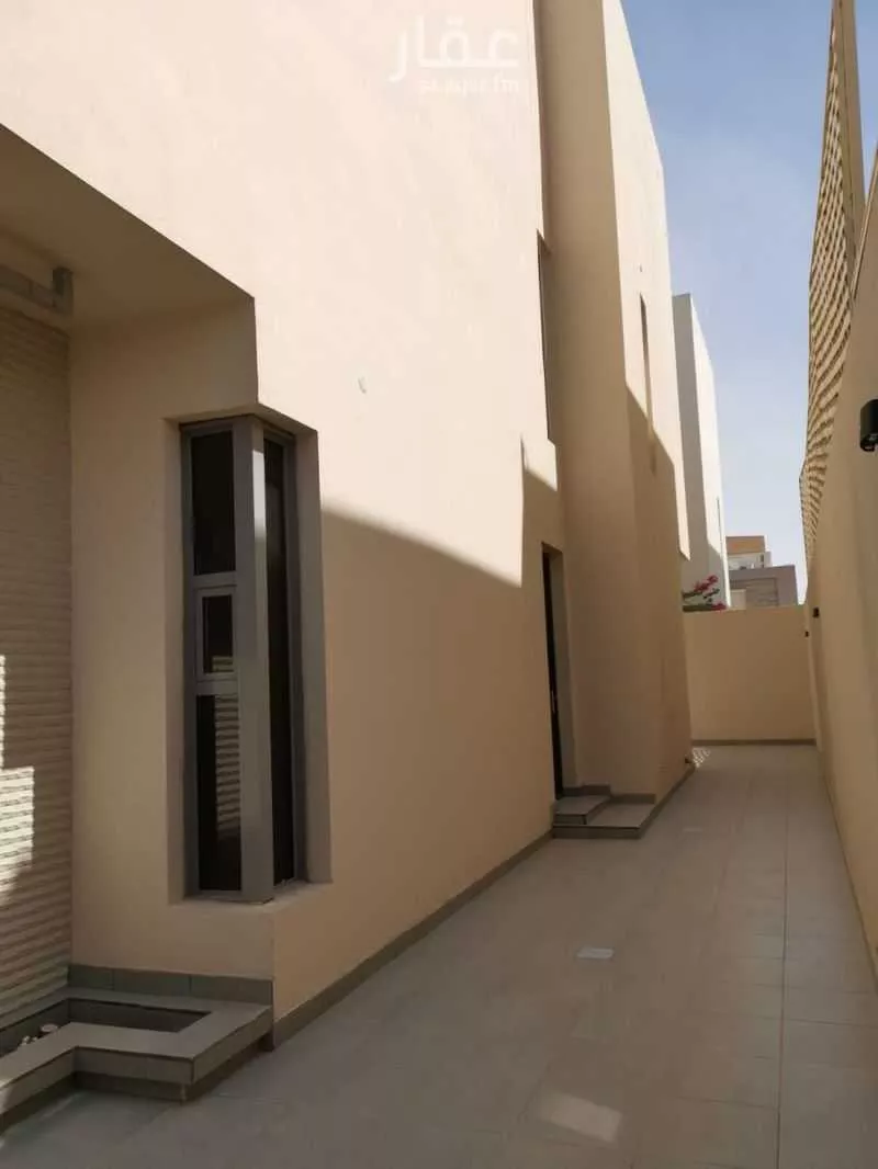 9 bedroom villa in Al Aridh 6
