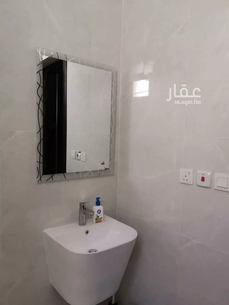 9 bedroom villa in Al Aridh 7