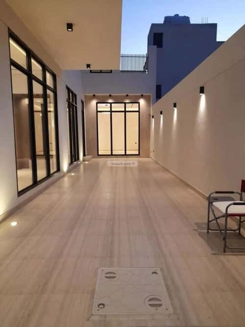 5 bedroom villa in Dhahrat Laban 14