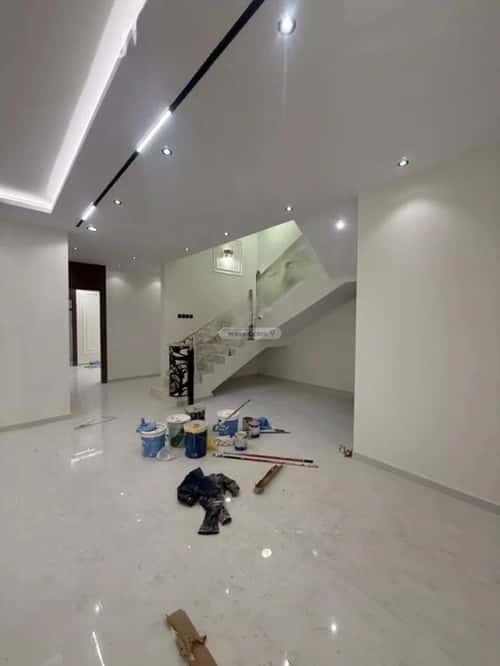 فيلا 7 غرف في ظهرة لبن 3